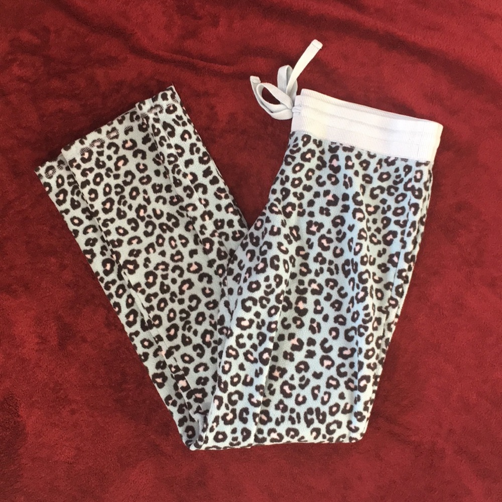 Leopard print lounge pants M